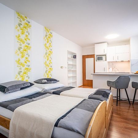 Apartment Komín Εξωτερικό φωτογραφία
