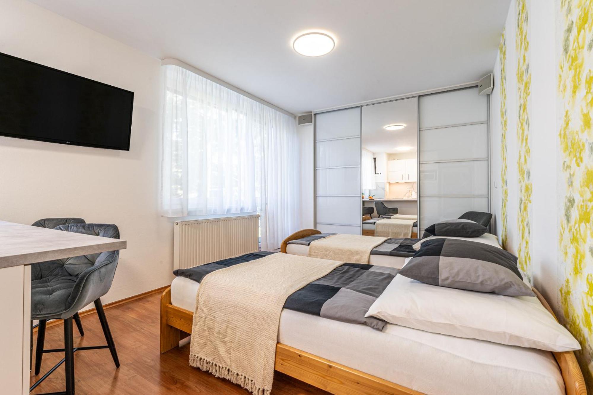Apartment Komín Εξωτερικό φωτογραφία